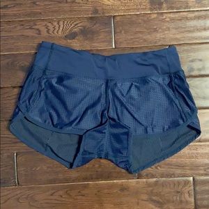 luluLemon athletica Speed shorts size 4